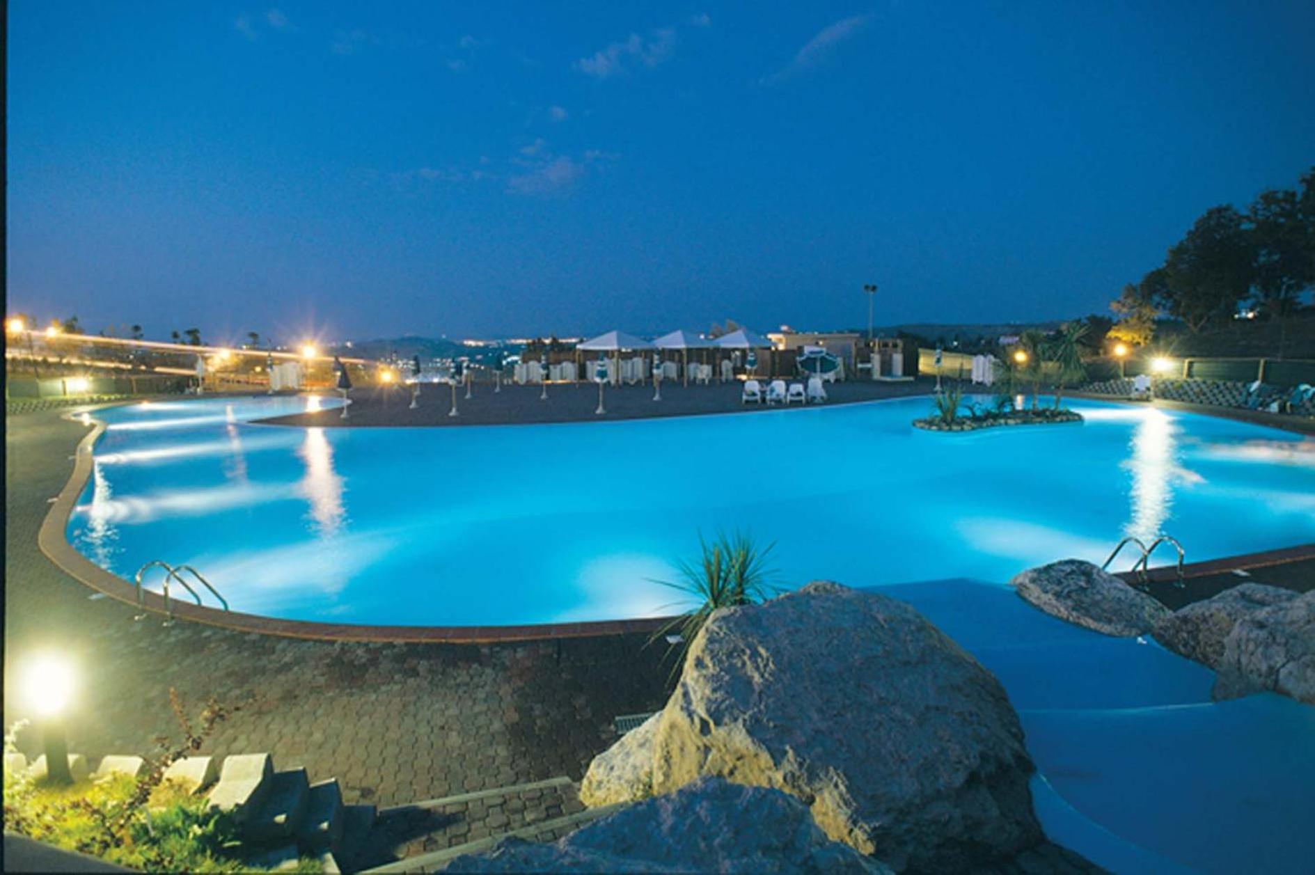 Centro Vacanze Saint-Marin Extérieur photo