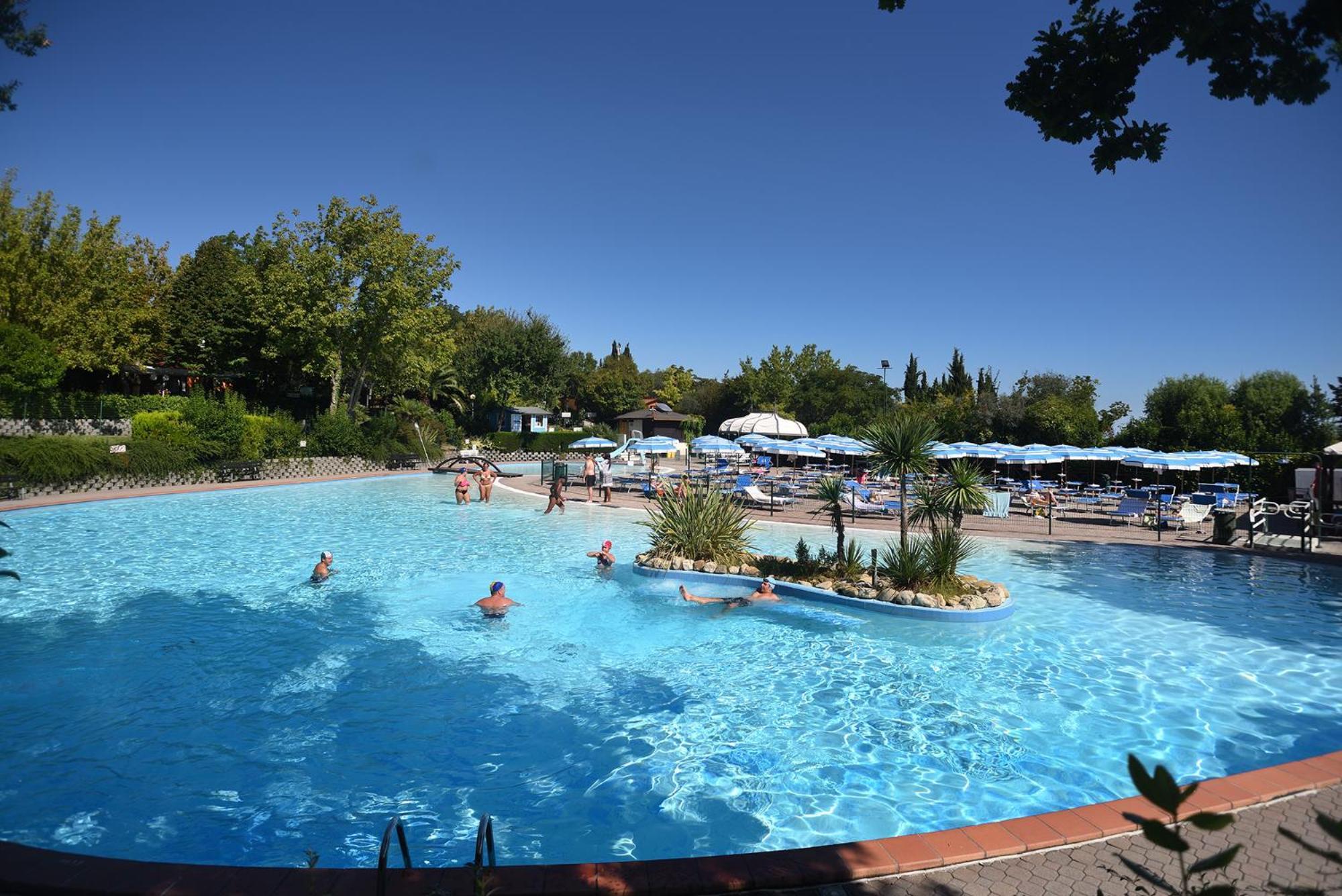 Centro Vacanze Saint-Marin Extérieur photo