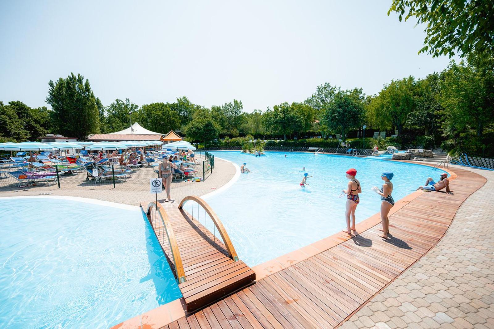 Centro Vacanze Saint-Marin Extérieur photo